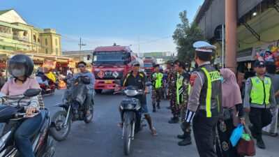 Polsek Widang Tuban Siagakan Personel Pengamanan Haul Agung KH Abdul Hadi Langitan ke-56