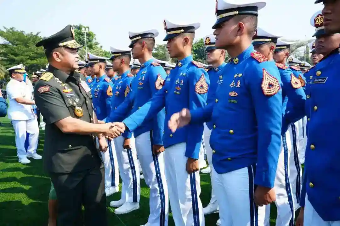Panglima TNI Tutup Pendidikan Pertama Akademi TNI Tahun 2026 di Cilangkap