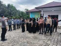 Jelang Peringatan HUT RI Ke-81, Babinsa dan Bhabinkamtibmas Wonosari Latih Anggota Paskibra