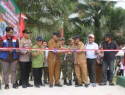 TNI AD Hadir Untuk Rakyat, Jembatan Penghubung Di Kel Lawe-Lawe Resmi Digunakan