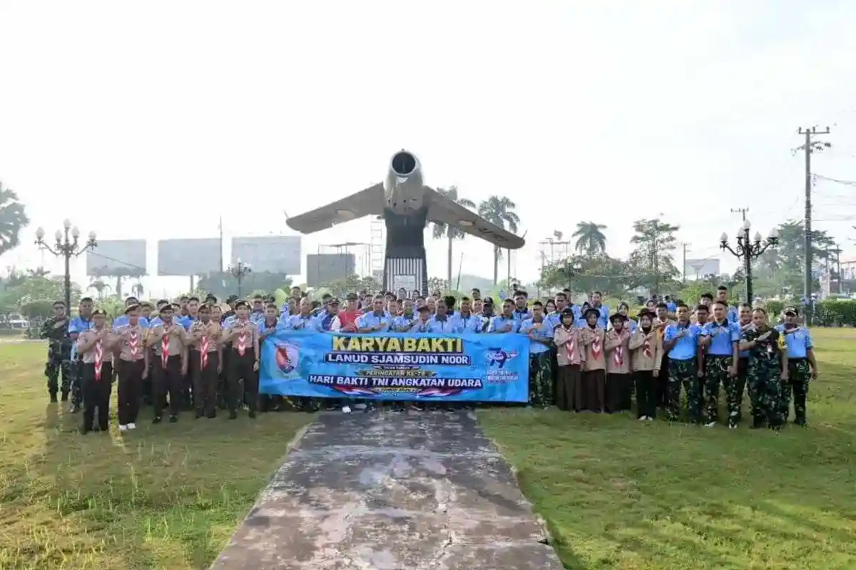 Jelang Hari Bakti Ke-79 TNI AU, Lanud Sjamsudin Noor Gelar Karya Bakti Lestarikan Warisan Sejarah Dirgantara