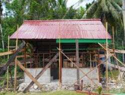 Pembangunan Rumah Ke-1 Type 36 Semi Permanen Capai 68 Persen, Satgas TMMD Ke-129 Kodim 1807/Sorong Selatan Terus Wujudkan Hunian Layak bagi Masyarakat