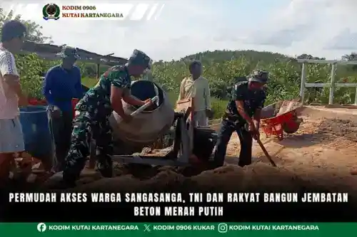 Permudah Akses Warga Sangasanga, TNI dan Rakyat Bangun Jembatan Beton Merah Putih