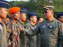 Panglima TNI Tinjau Kesiapan Alutsista Demo Udara HUT Ke-81 RI