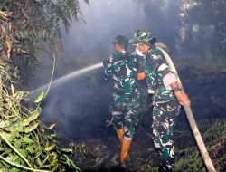 Api Belum Usai Perjuangan Berlanjut, Satgas Irigasi Lanud Sjamsudin Noor Terus Perkuat Upaya Padamkan Karhutla Kalsel Optimalkan Air Hingga Dinginkan Lahan Gambut