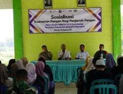 Wujudkan Generasi Sehat dan UMKM Naik Kelas: Satgas TMMD 129 Bojonegoro Bersama Dinkes Edukasi Keamanan Pangan di Kesongo
