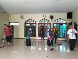 Gerakan Bersih Masjid Serentak Dimulai, Geber Mas Kemenag Tuban Jadi Momentum Kebersamaan