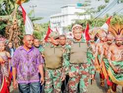 Sang Merah Putih Terbesar di Indonesia Berkibar di Puncak Gunung Cycloop, Koops TNI Habema : Gegap Gempita Damai Persatuan dari Tanah Cenderawasih