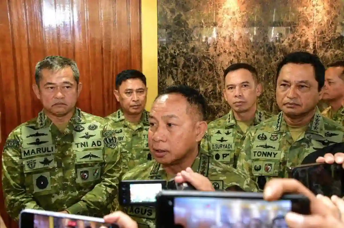 Panglima TNI Imbau Masyarakat Tidak Mudah Terprovokasi Informasi yang Belum Terverifikasi