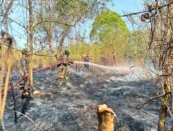 Sinergitas Babinsa dan Bhabinkamtibmas serta Instansi Terkait Lainnya Tangani Karhutla Di Babulu