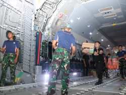 Hari Kelima Belas Penanganan Gempa NTT, TNI Sudah Salurkan 990,691 Ton Bantuan