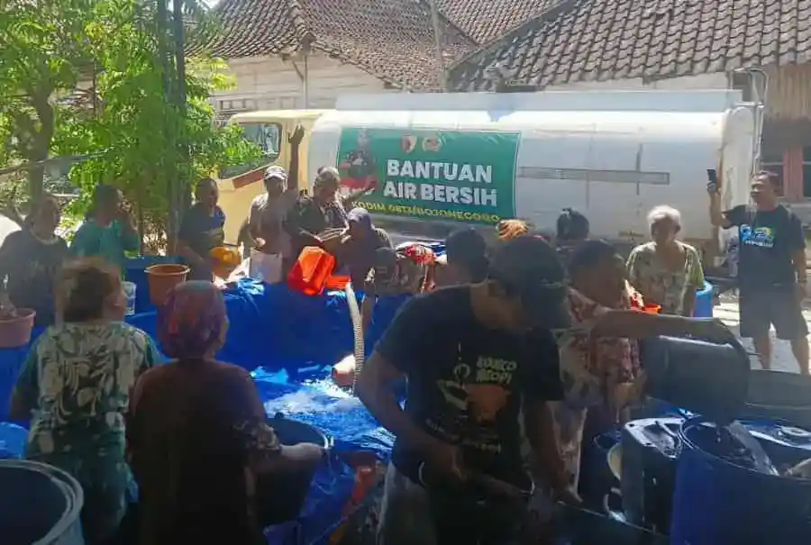 Sambut HUT TNI ke-81, Kodim Bojonegoro Pasok 13.000 Liter Air Bersih untuk Warga Dusun Kedungdowo Sumberharjo Sumberrejo