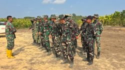 TNI Perkuat Penanganan Karhutla di Kawasan IKN Melalui Darat dan Udara