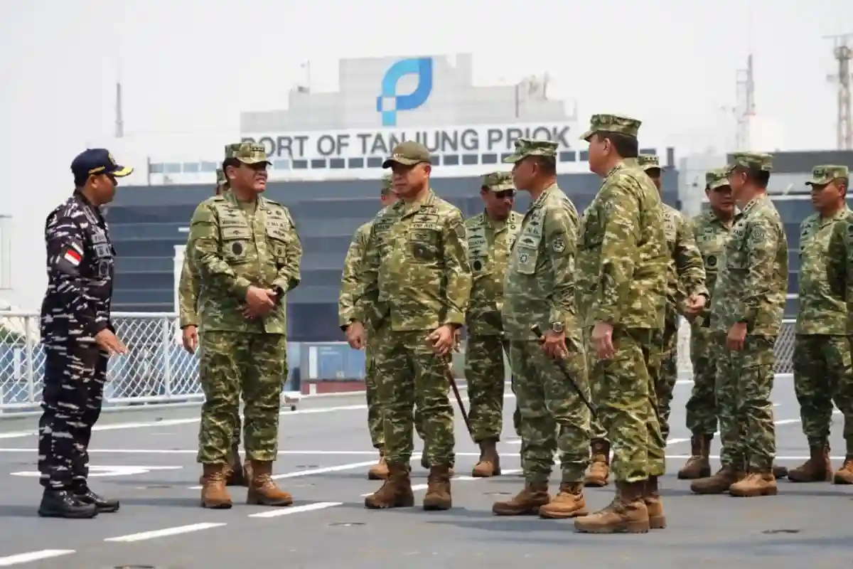 Panglima TNI Kunjungi ITS Giuseppe Garibaldi di Jakarta