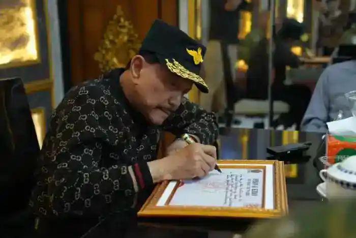 Kababinkum dan HAM TNI Bersama Waaspers Panglima TNI Anjangsana ke Sesepuh TNI