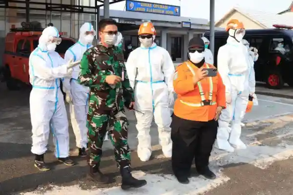 Tujuh Jenazah Tiba Melalui Jalur Udara, Lanud Sjamsudin Noor Teguhkan Dukungan SAR KM Virgo