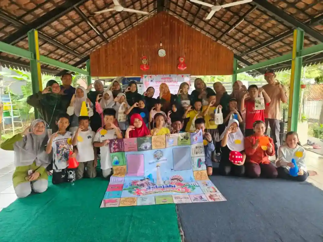 Krida Nusantara: Mahasiswa PPG UHAMKA Kenalkan Budaya melalui Bermain dan Berkarya
