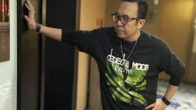 (Instagram @ari_lasso) Penyanyi Ari Lasso mengalami momen menegangkan saat menumpang pesawat Garuda Indonesia rute Jakarta–Makassar