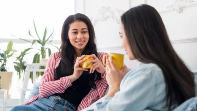7 Tanda Halus Bahwa Seseorang Mungkin Diam-Diam Tidak Suka dengan Kesuksesanmu Menurut Psikologi