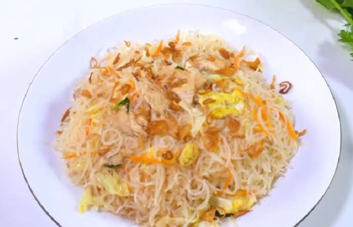 Tak Perlu Jajan, Begini Cara Membuat Bihun Goreng Khas Surabaya yang Lezat