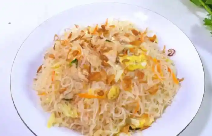 Tak Perlu Jajan, Begini Cara Membuat Bihun Goreng Khas Surabaya yang Lezat