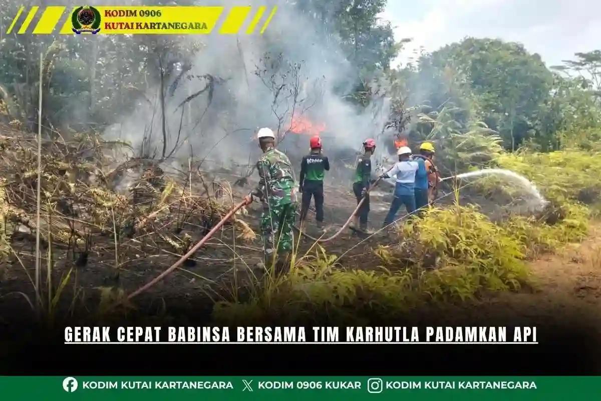 Gerak Cepat Babinsa Bersama Tim Karhutla Padamkan Api