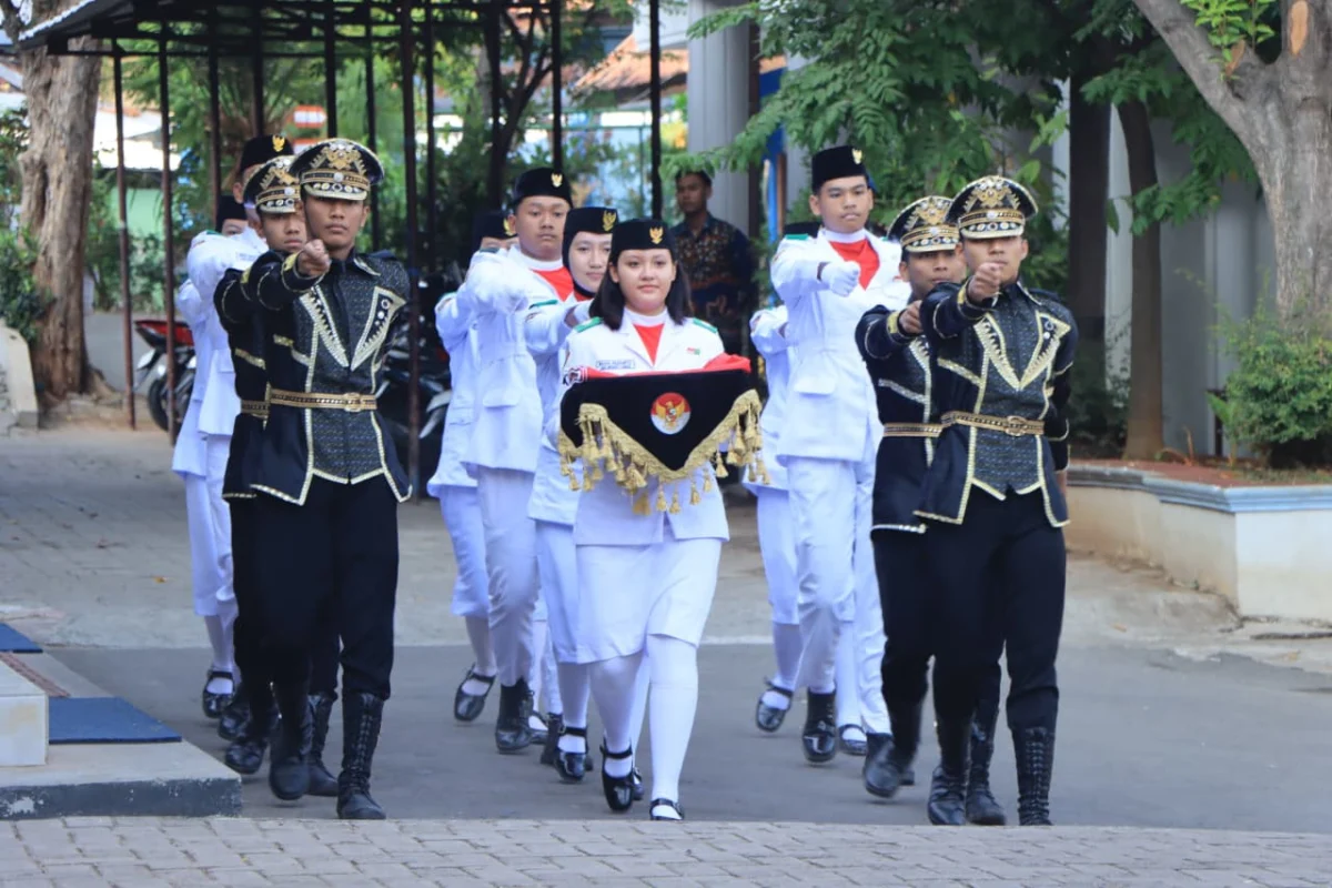 Kapolresta Tuban Ajak Siswa SMAN 1 Tuban Bangun Pertemanan Positif dan Saling Membantu