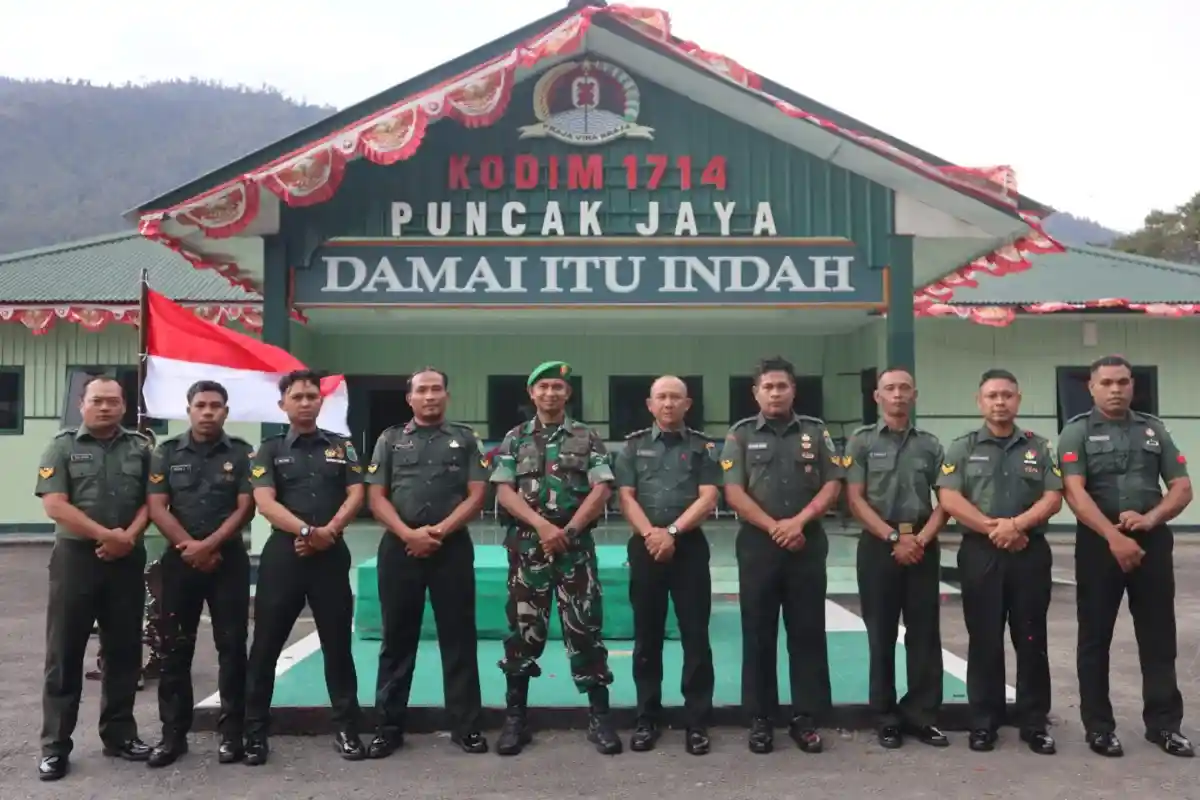 Kodim 1714/Puncak Jaya Gelar Syukuran Kenaikan Pangkat Bintara dan Tamtama