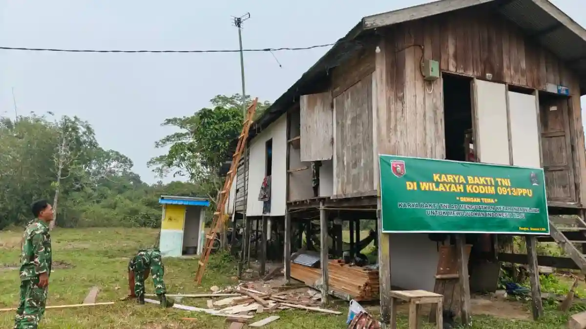 Bakti TNI untuk Rakyat, Koramil 01/Penajam Rehab RTLH Warga Kurang Mampu