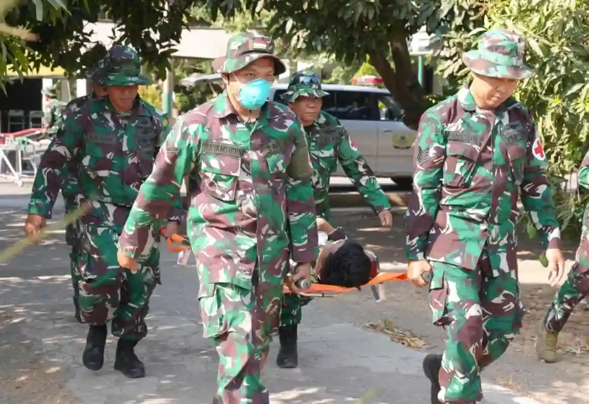 TNI Asah Kemampuan Evakuasi Medis Udara dengan Helikopter Bell 412 dalam Latgabma Keris Woomera 2026