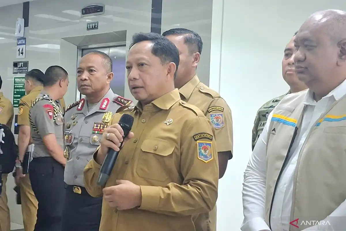 Pemulihan Sekolah Pascabencana Sumatra, 99 Masih Belajar di Kelas Darurat